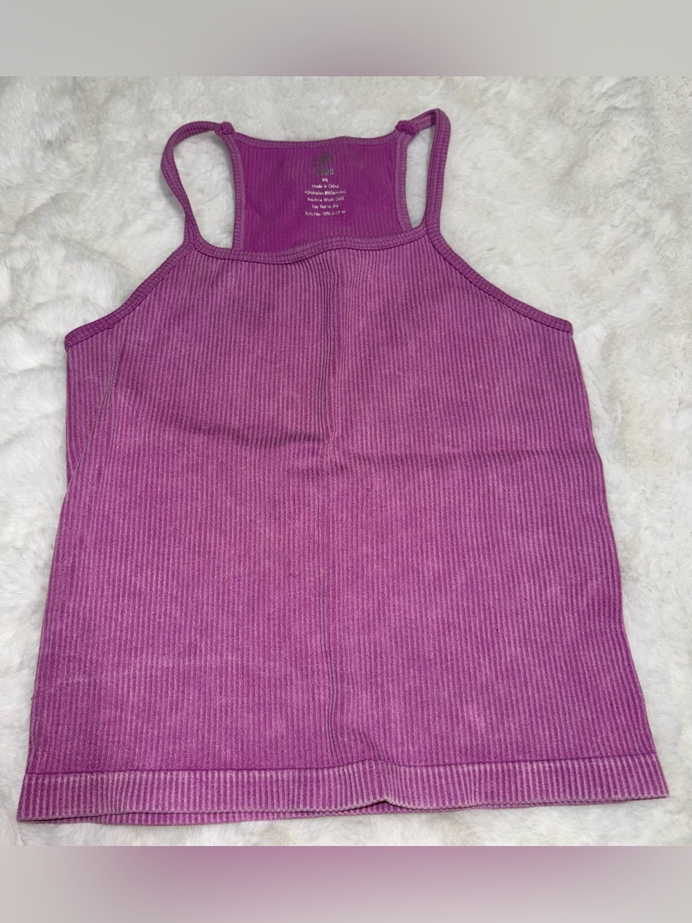 aura tank top